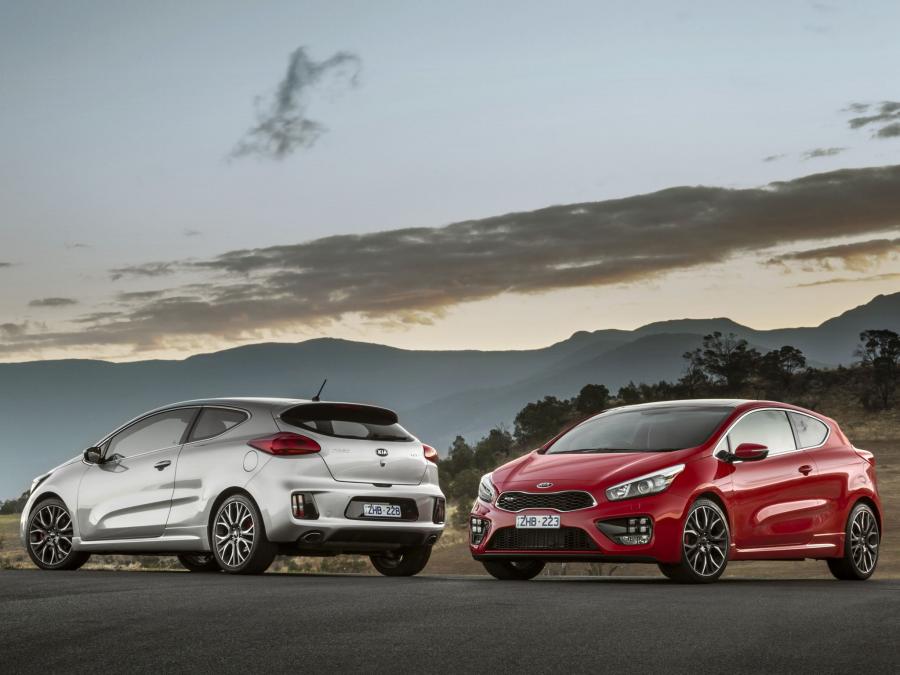  Kia pro_cee&rsquo;d GT 2014 года  (AU) (фото 7 из 11)